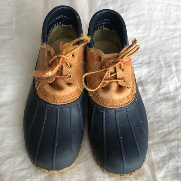 L.L. Bean Low Duck Bean Boots - Picture 2 of 8